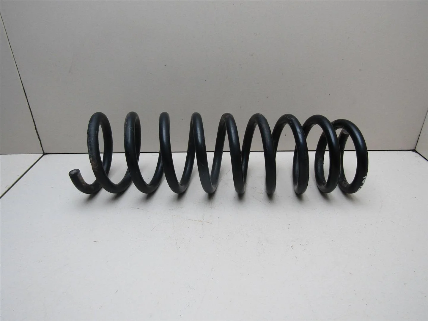 Пружина задняя Hyundai Elantra 2006-2011  [553502H001]  1.6 G4FC в Вологде