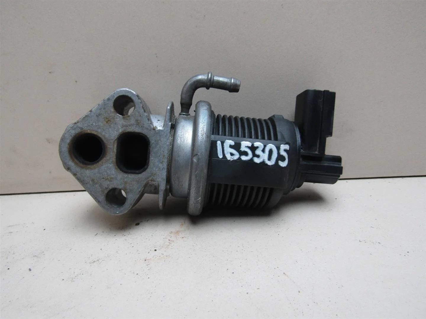 Клапан рециркуляции выхлопных газов Skoda Octavia (A4 1U-) 2000-2011  [06A131501J]  в Вологде
