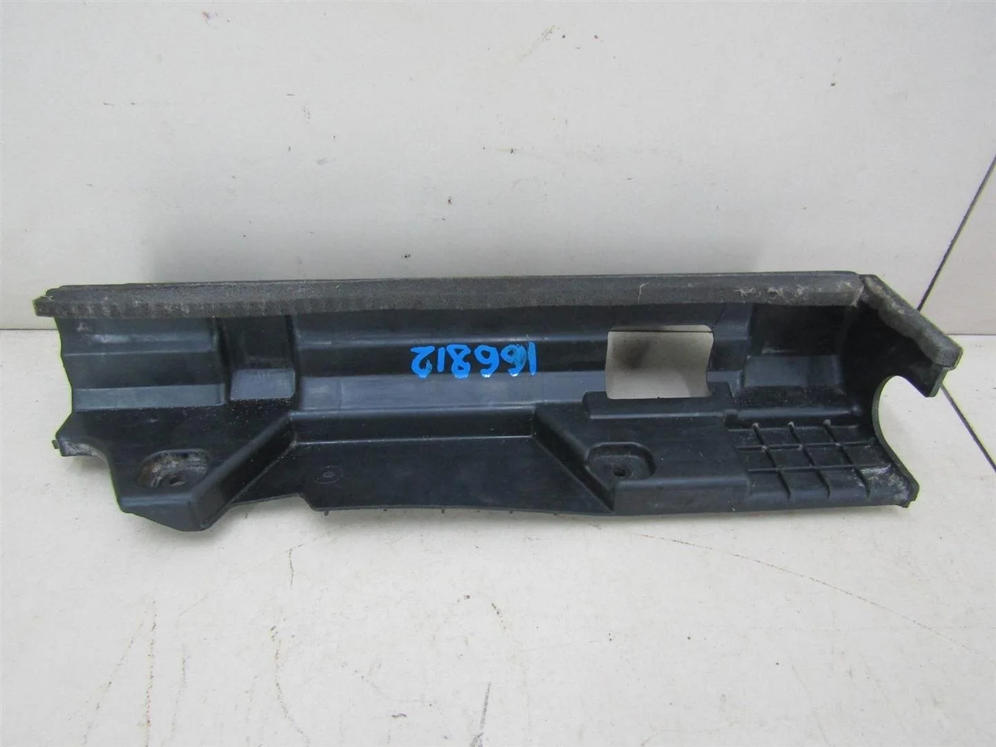 Кожух радиатора Hyundai Solaris 2010-2017  [253214L100]  1.6 16V G4FC в Вологде