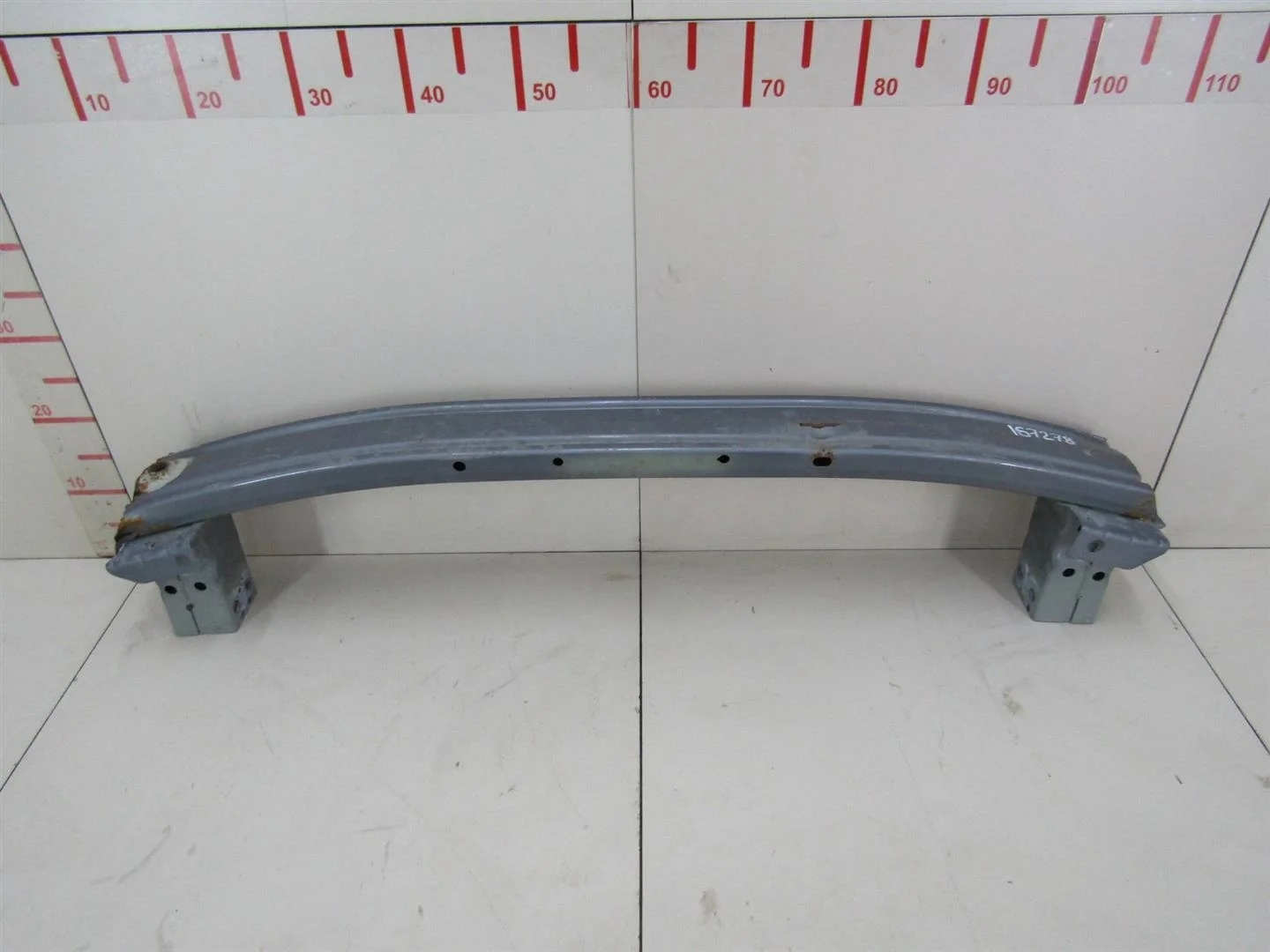 Усилитель переднего бампера Chevrolet Aveo (T300) 2011-2015  [95482621]  1.6 16V F16D4 в Вологде