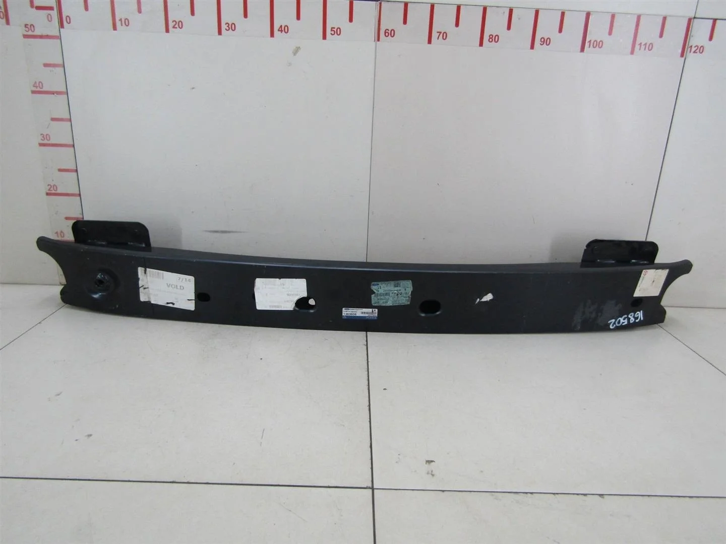 Усилитель переднего бампера Ford Focus I 1998-2004  [1363606]  в Вологде