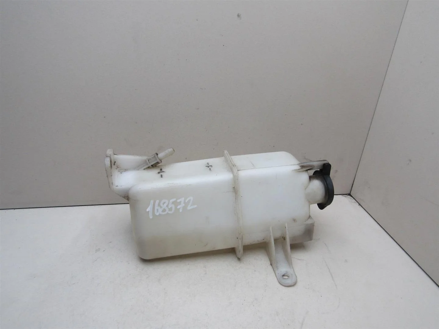 Бачок расширительный Hyundai Elantra 2006-2011  [254312H000 ]  1.6 G4FC в Вологде