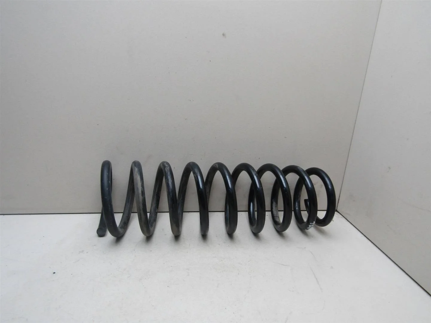 Пружина задняя Hyundai Elantra 2006-2011  [553502H001]  1.6 G4FC в Вологде