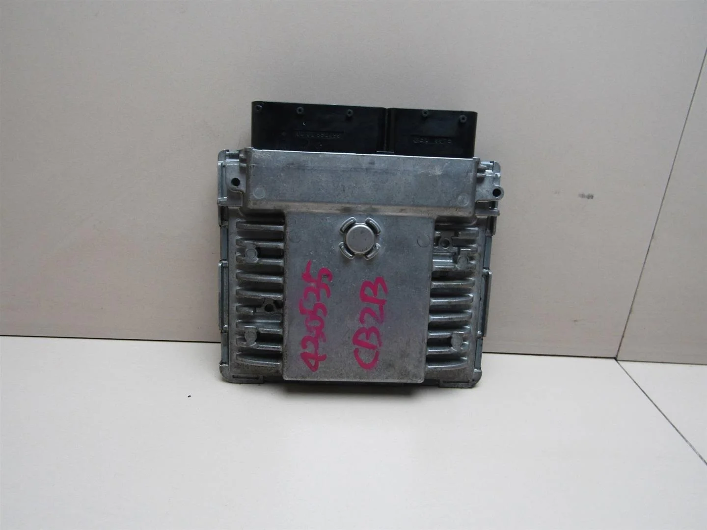 Блок управления двигателем VW Polo (HB) 2009-нв  [03F906070LA]  1.2 CBZ в Вологде