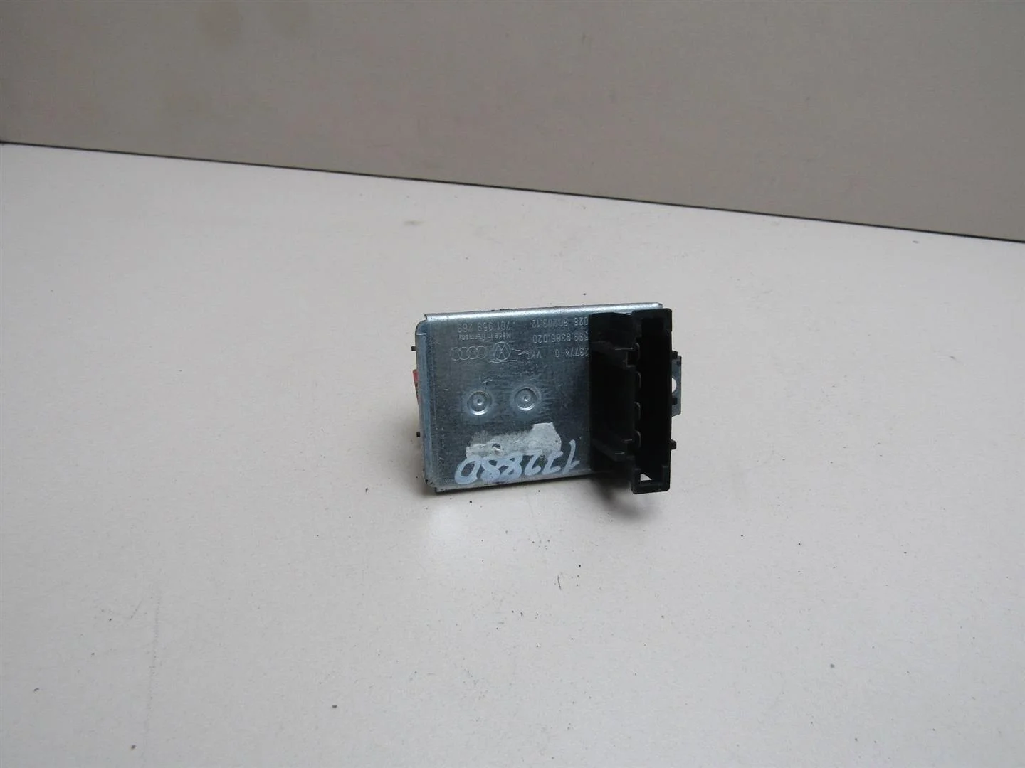 Резистор отопителя VW Transporter T4 1996-2003  [701959263A]  в Вологде