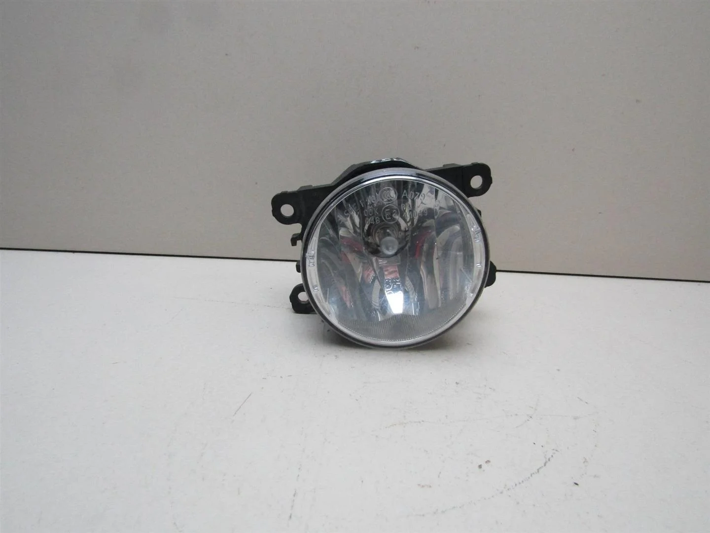 Фара противотуманная Renault Duster 2012-2021  [261500097R]  1.6  H4M D 430   в Вологде