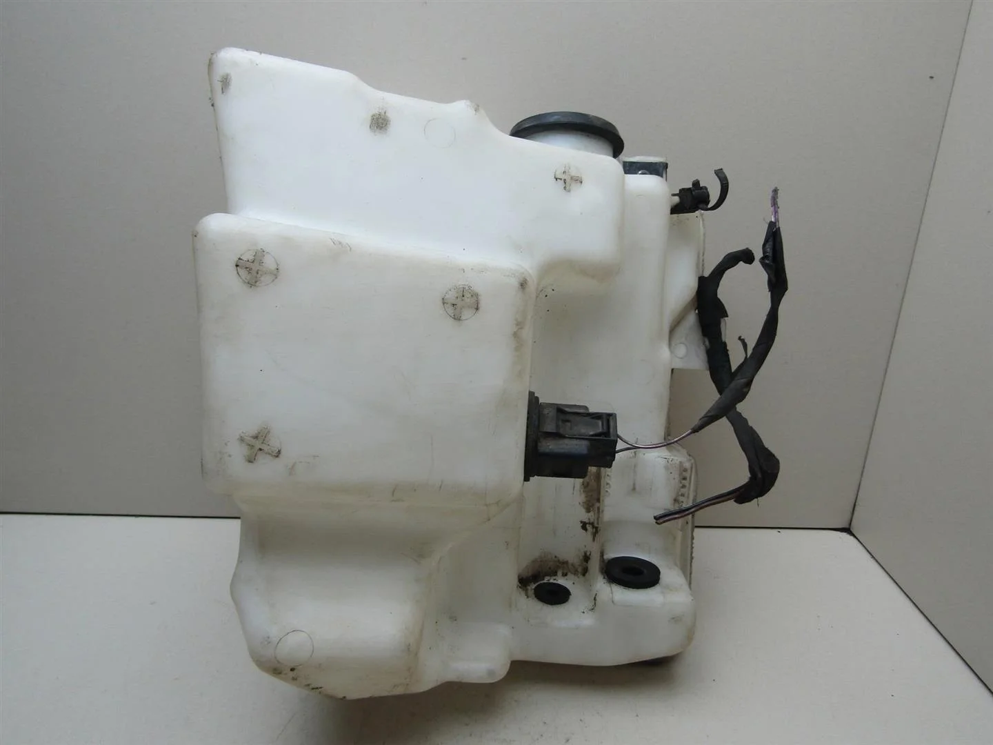 Бачок омывателя лобового стекла VW Passat (B6) 2005-2010  [3C0955453E]  в Вологде