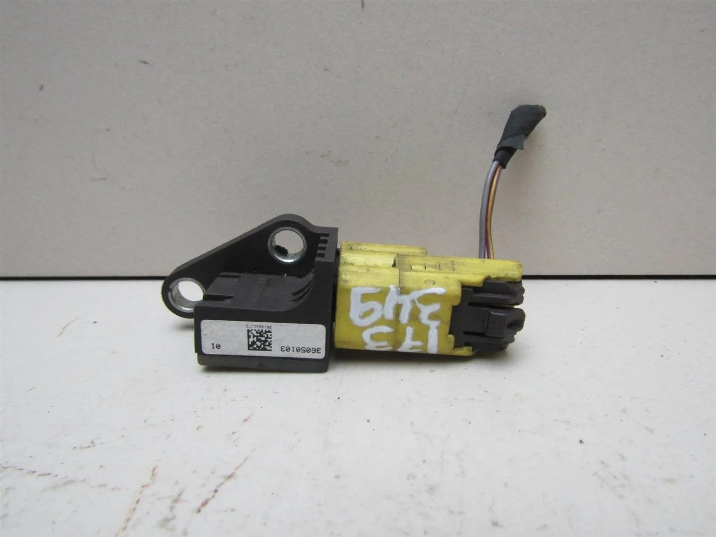 Датчик AIR BAG VW Passat (B6) 2005-2010  [3C0909606B]  в Вологде