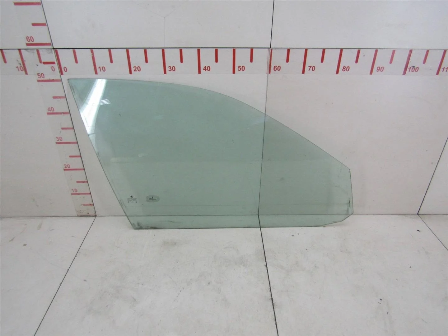 Стекло двери передней правой Skoda Octavia (A4 1U-) 2000-2011  [1U4845202A]  в Вологде