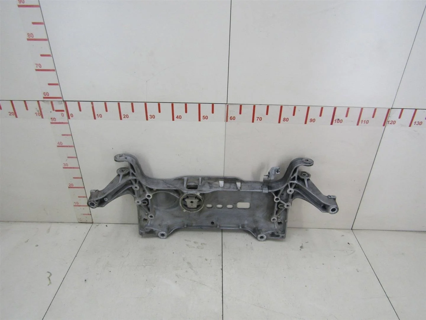 Балка подмоторная VW Passat (B6) 2005-2010  [3C0199313P]  в Вологде