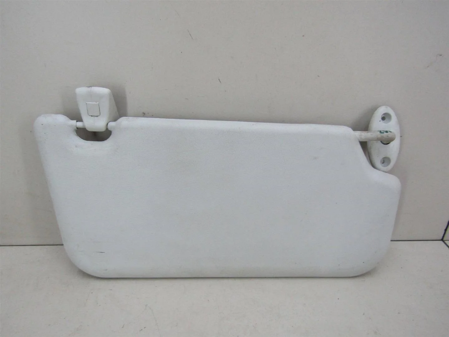 Козырек солнцезащитный (внутри) Ford Focus III 2011-2019  [1769416]  1.6 IQDB в Вологде