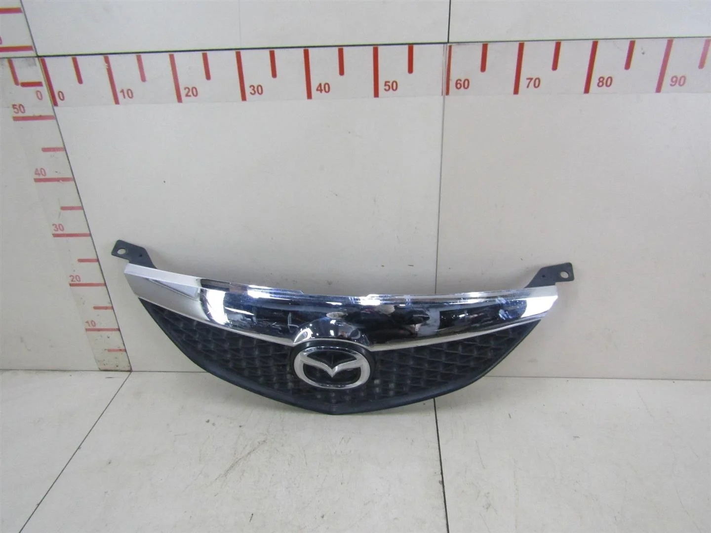 Решетка радиатора Mazda Mazda 6 (GG) 2002-2007  [GJ6A50712A]  в Вологде