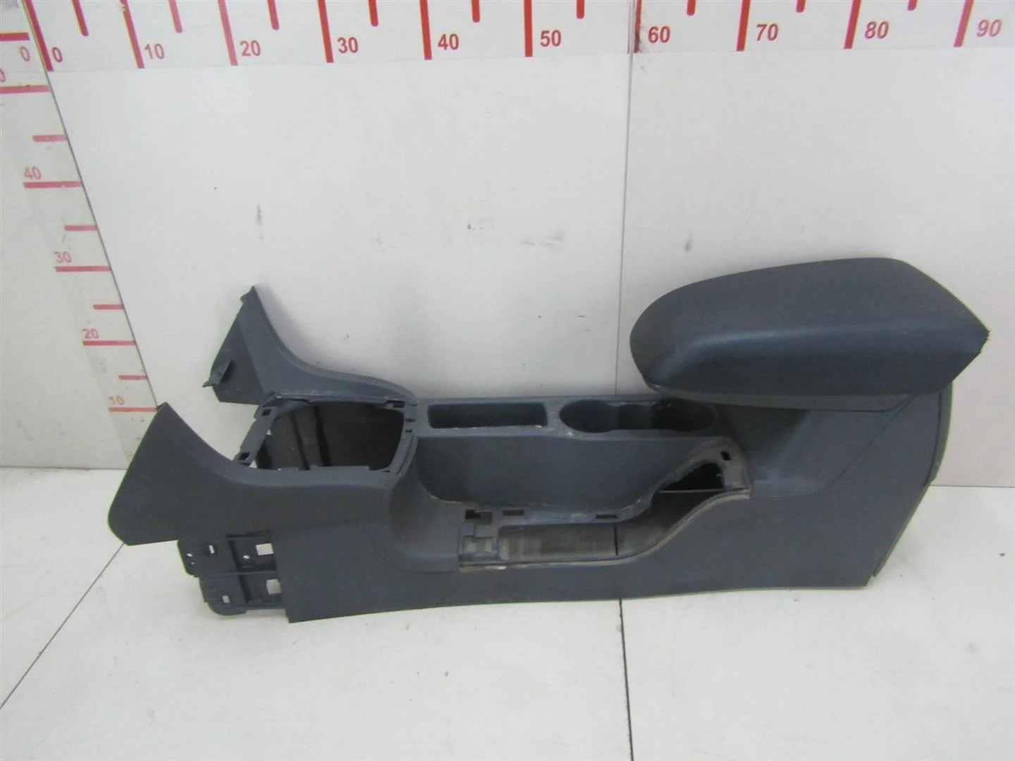 Подлокотник Ford Focus II 2005-2008  [1345086]  2.0L в Вологде