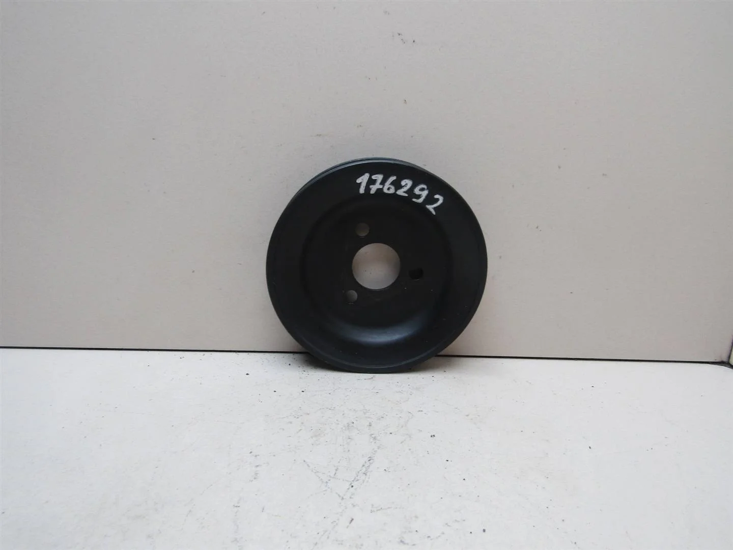 Шкив насоса гидроусилителя Audi A4 (B5) 1994-2002  [058145255E]  1,8T AWM в Вологде