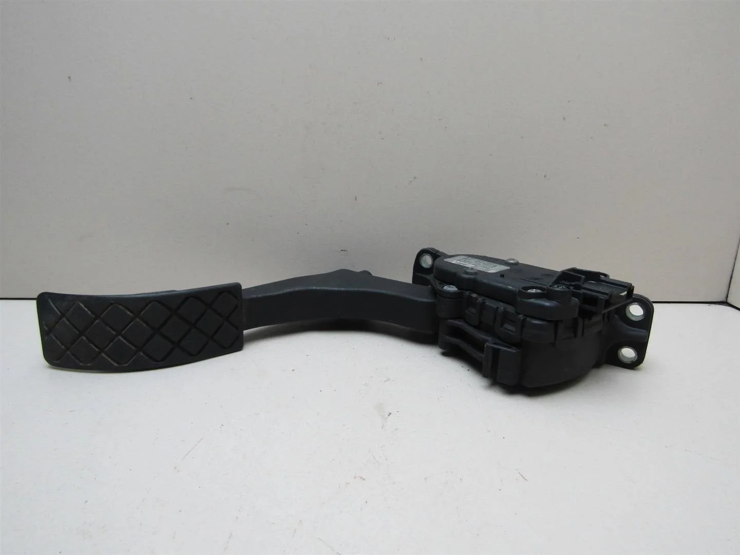 Педаль газа Skoda Octavia 1997-2000  [1J1721503K]  в Вологде