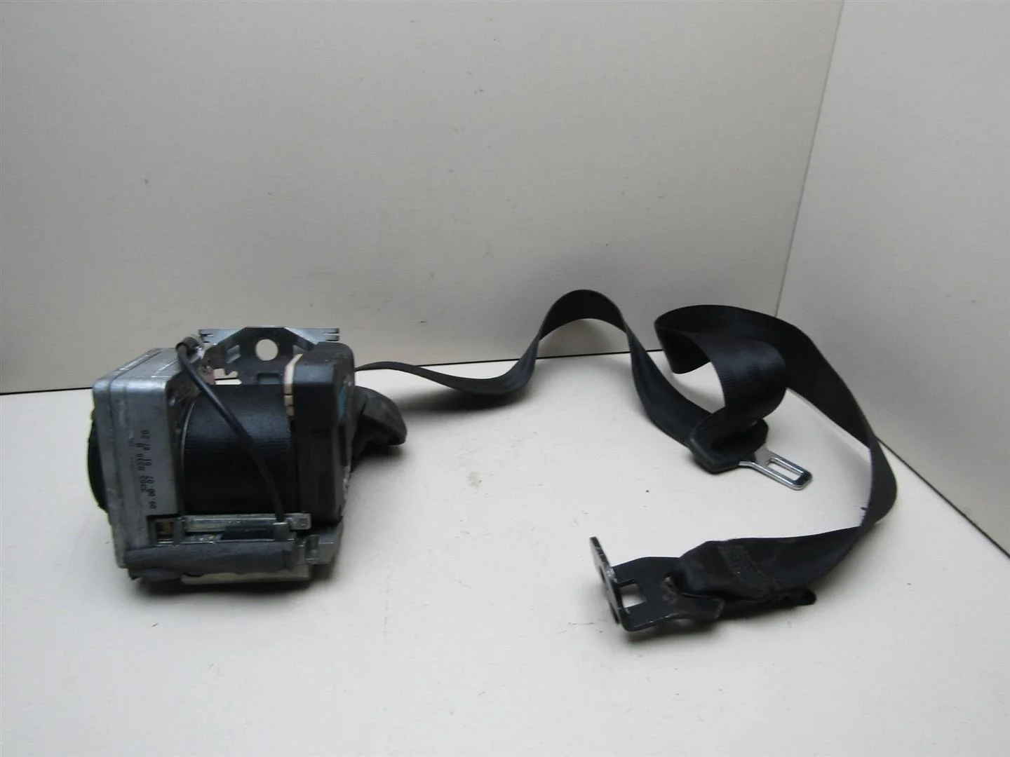 Ремень безопасности с пиропатроном Skoda Octavia (A4 1U-) 2000-2011  [1U4857702C041]  в Вологде