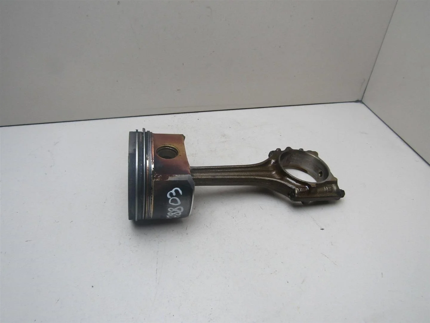 Шатун VW Passat (B6) 2005-2010  [06A198401]  2.0 BVY в Вологде