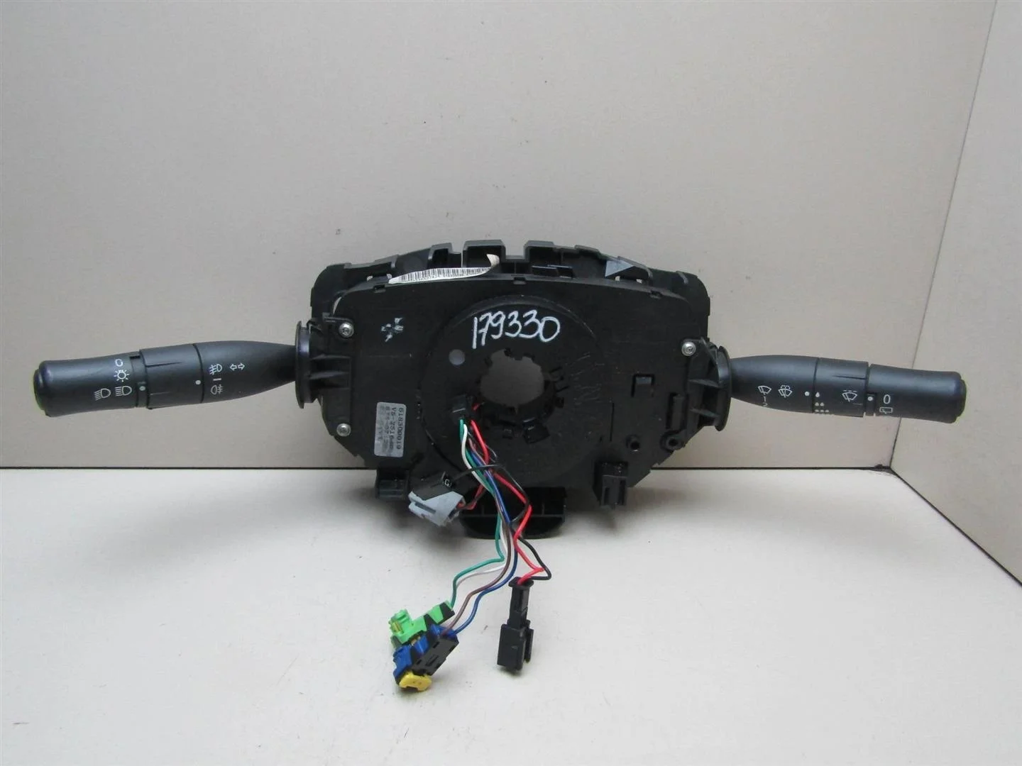 Переключатель подрулевой в сборе Renault Megane II 2002-2009  [8200216462]  в Вологде