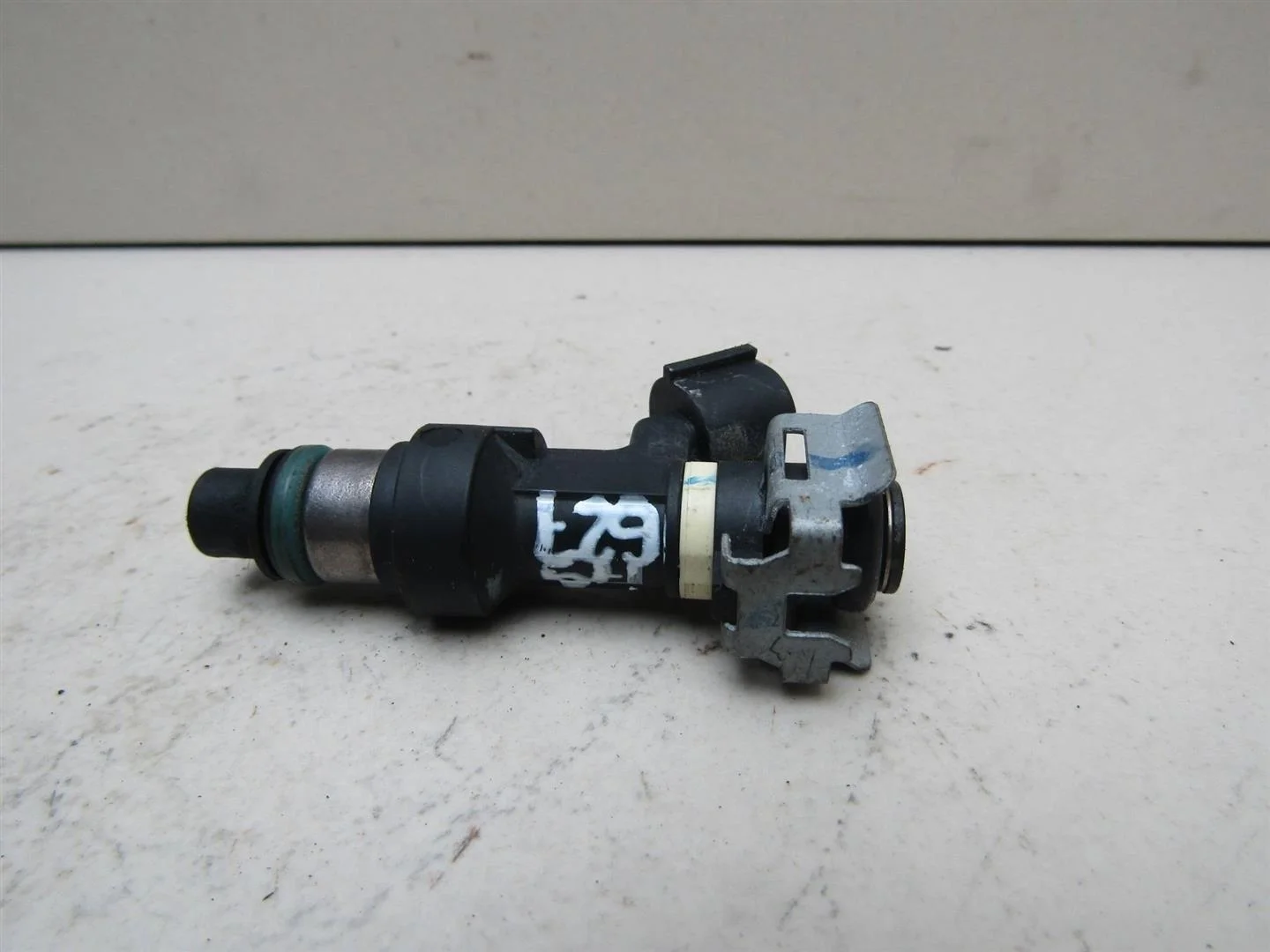 Форсунка инжекторная электрическая Nissan Cube (Z11) 2002-2008  [166003U800]  CR14DE в Вологде