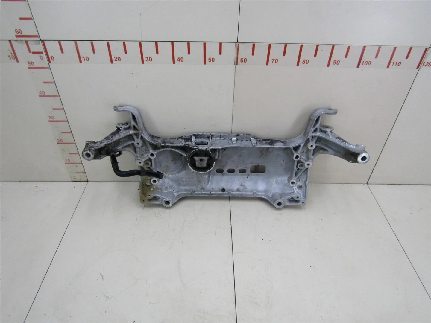 Балка подмоторная VW Passat (B6) 2005-2010  [3C0199313P]  в Вологде