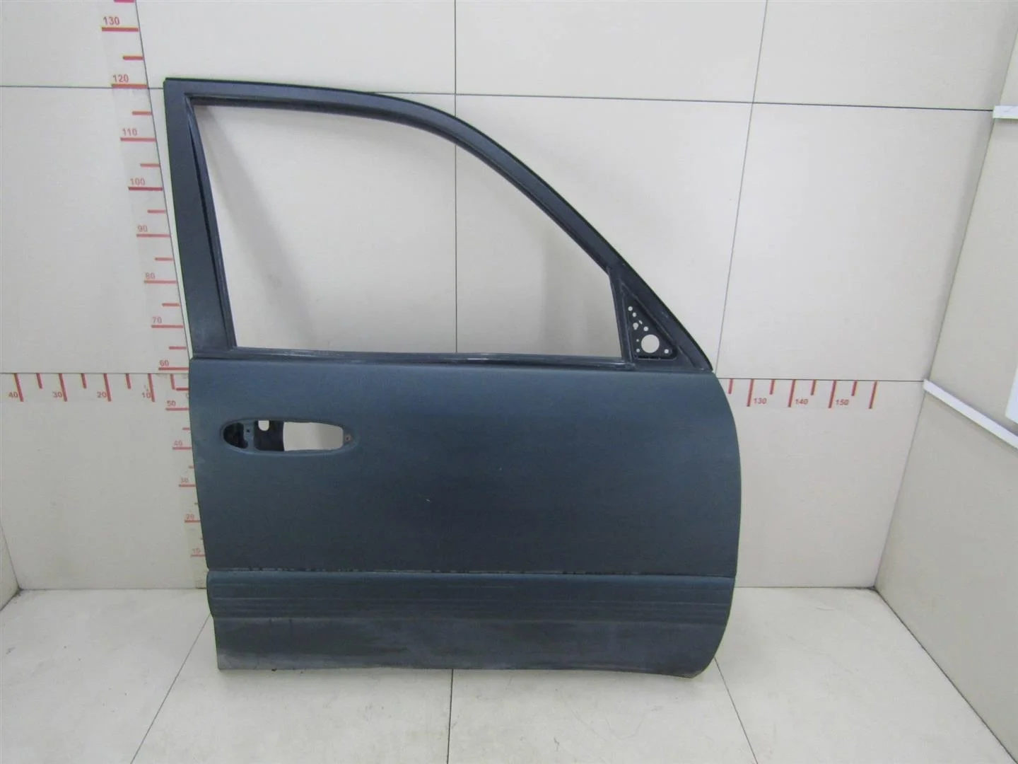 Дверь передняя правая Toyota Land Cruiser (100) 1998-2007  [6700160450 ]  4.7 32V 2UZFE в Вологде