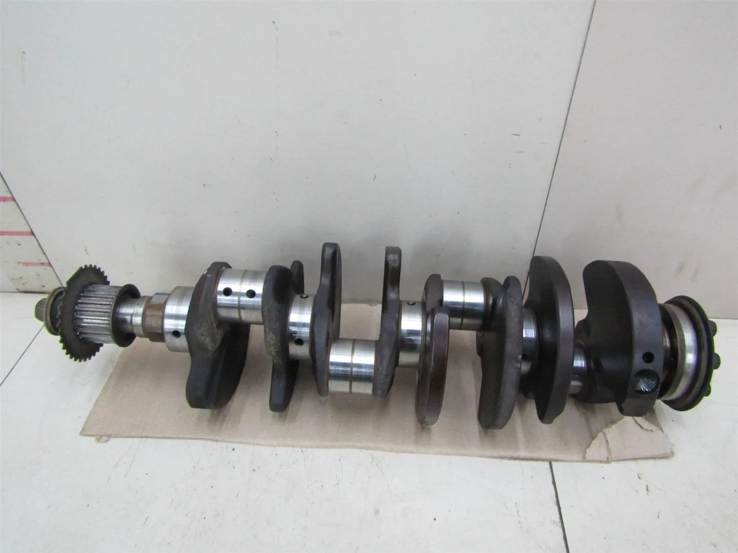 Коленвал Toyota Land Cruiser (100) 1998-2007  [1341150050]  4.7 32V 2UZFE в Вологде