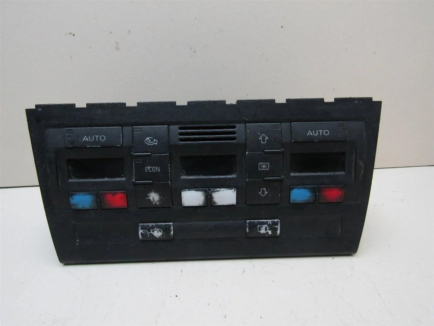 Блок управления климатической установкой Audi A4 (B6) 2000-2004  [8E0820043B]  2.0 ALT в Вологде