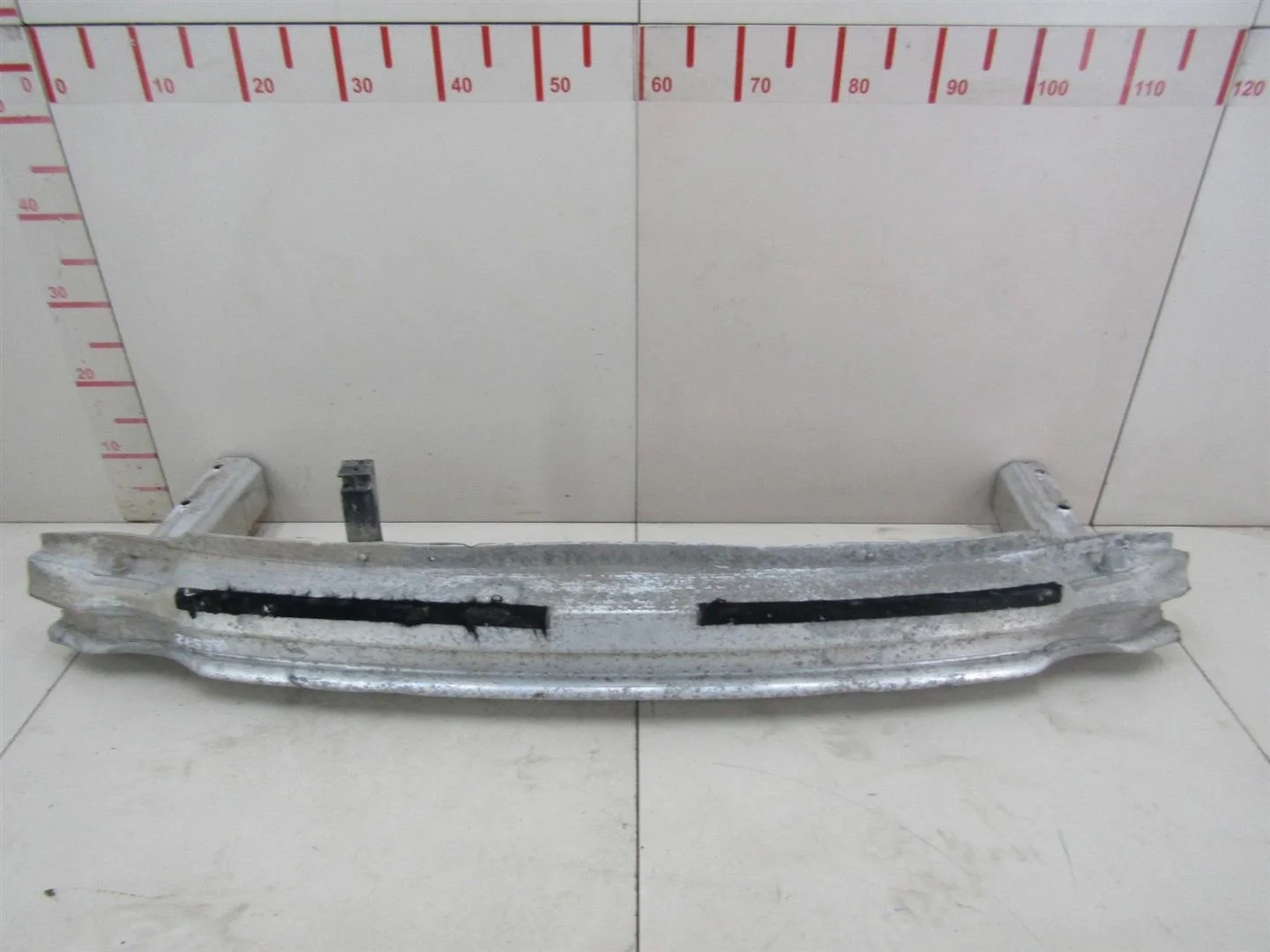 Усилитель заднего бампера Audi A4 (B6) 2000-2004  [8E0807313L]  2.0 ALT в Вологде