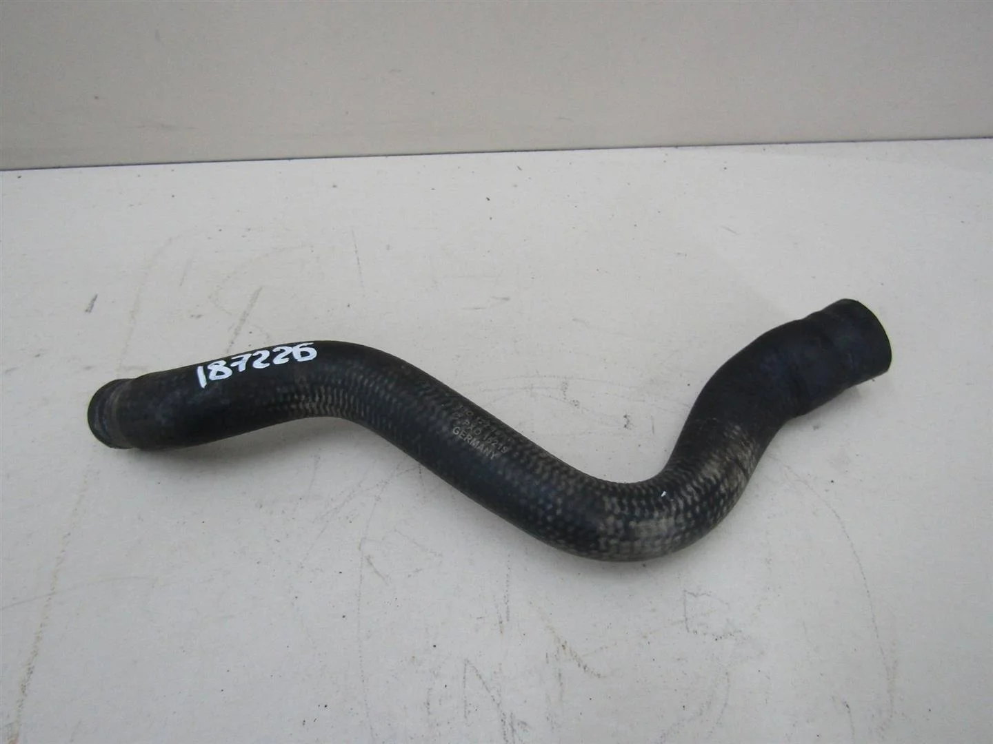 Шланг системы охлаждения VW Golf IV \Bora 1997-2005  [1J0122157P]  1.6 AKL в Вологде