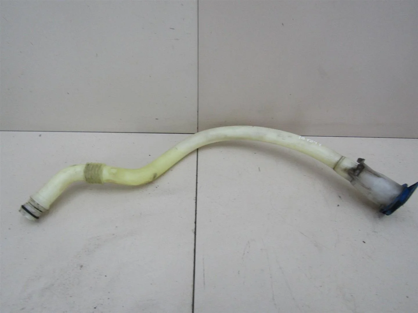 Горловина бачка омывателя VW Transporter T5 2003-2015  [7H0955463D]  в Вологде