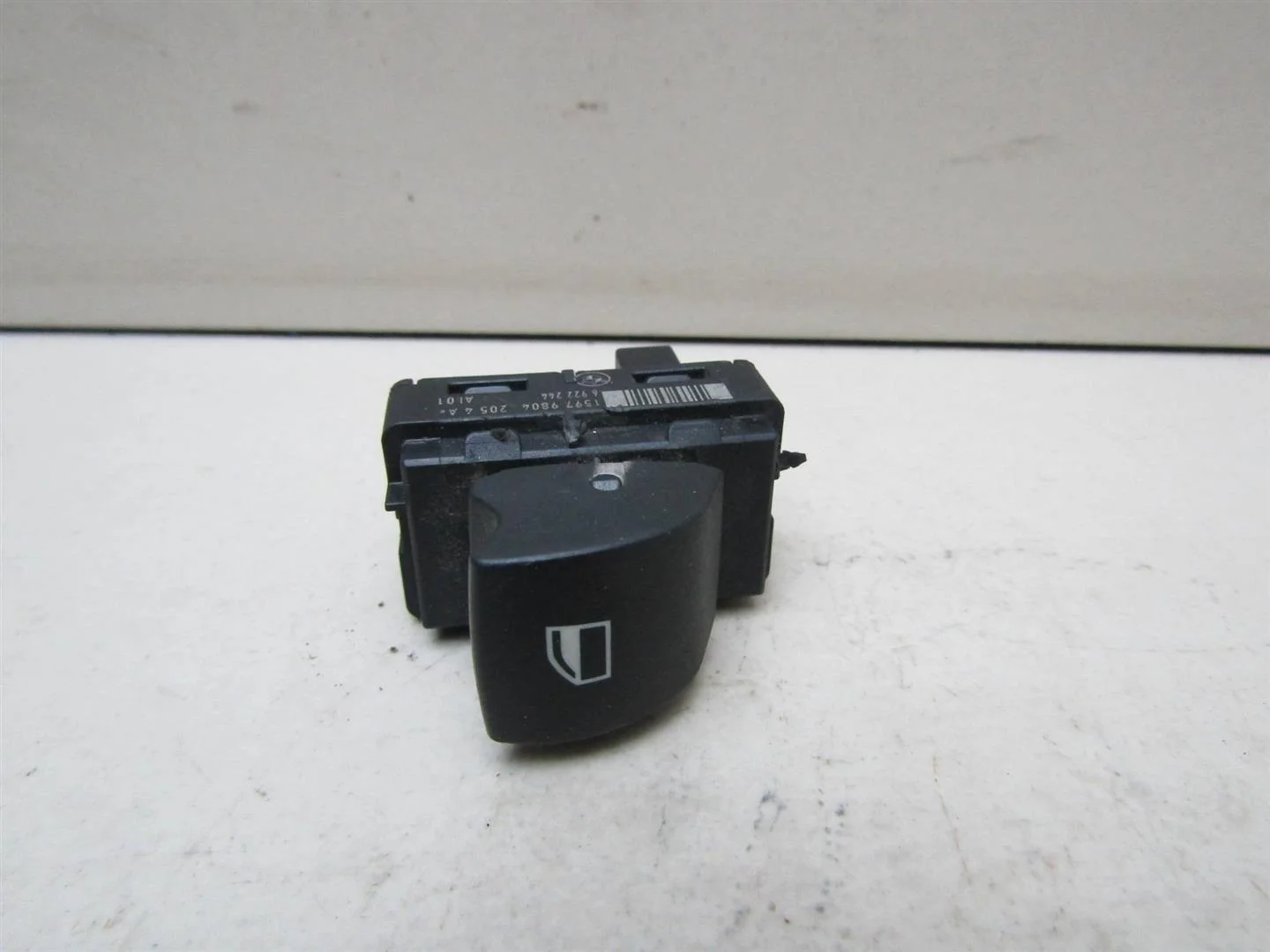 Кнопка стеклоподъемника BMW 5-серия E60\E61 2003-2009  [61316922244]  в Вологде