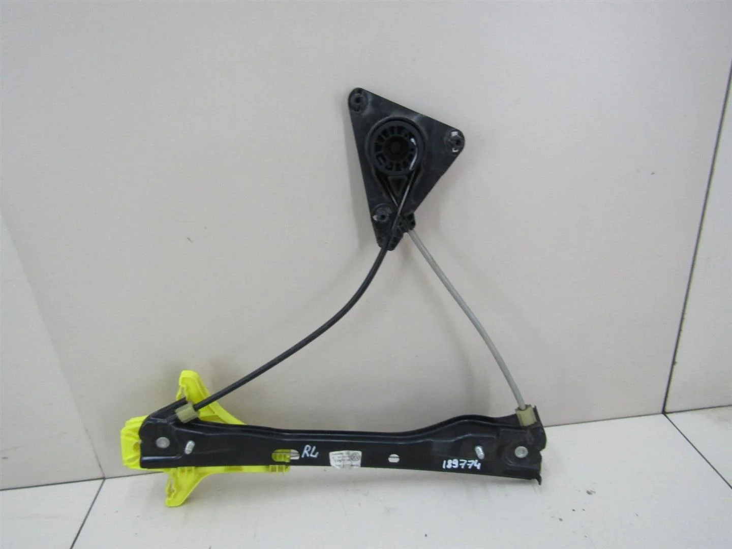 Стеклоподъемник электр. задний левый VW Polo (Sed RUS) 2011-2020  [6RU839461E]  1.6 CFNA в Вологде