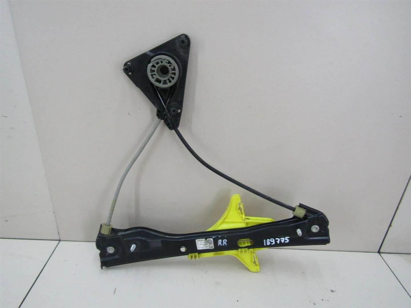 Стеклоподъемник электр. задний правый VW Polo (Sed RUS) 2011-2020  [6RU839462E]  1.6 CFNA в Вологде