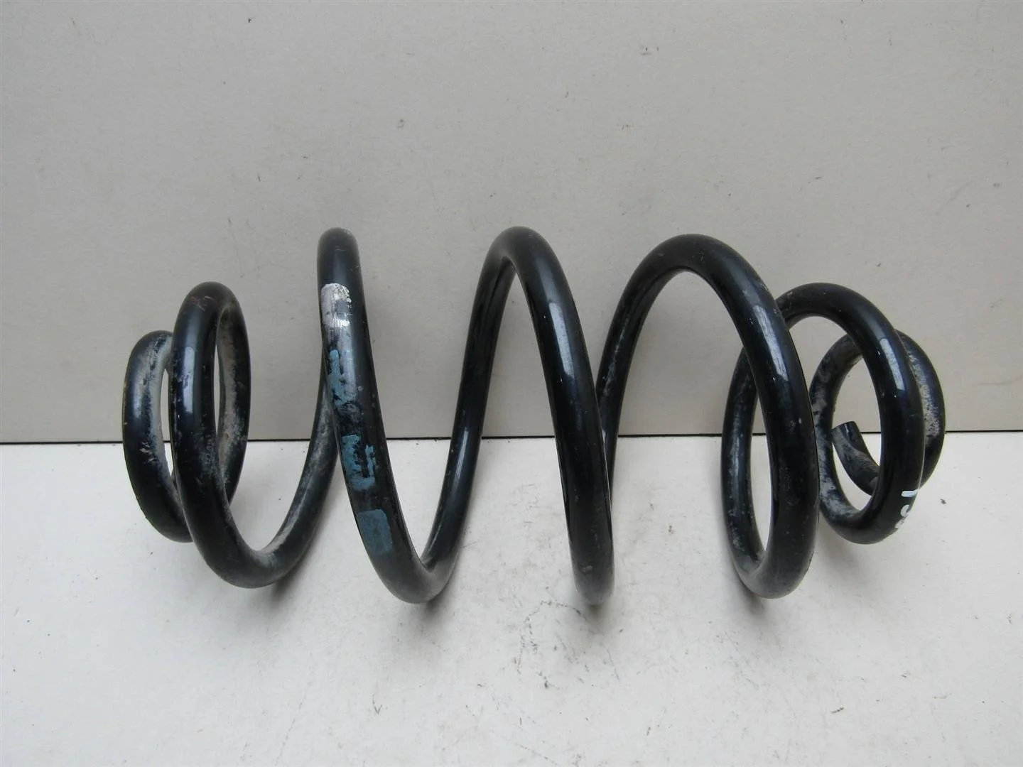 Пружина задняя VW Passat (B5) 1996-2000  [3B0511115D]  1.8 в Вологде