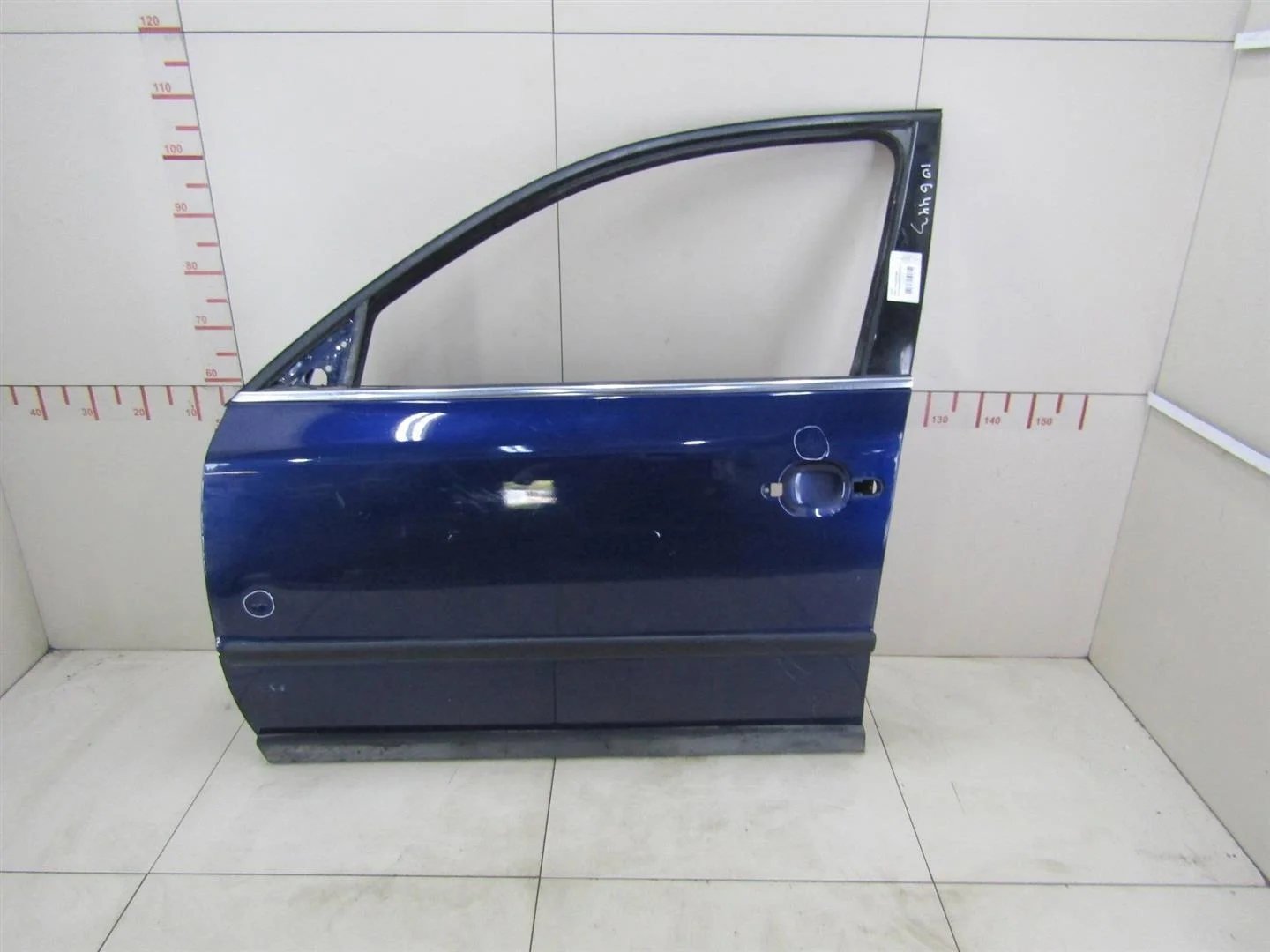 Дверь передняя левая VW Passat (B5+) 2000-2005  [3B4831051BE]  в Вологде