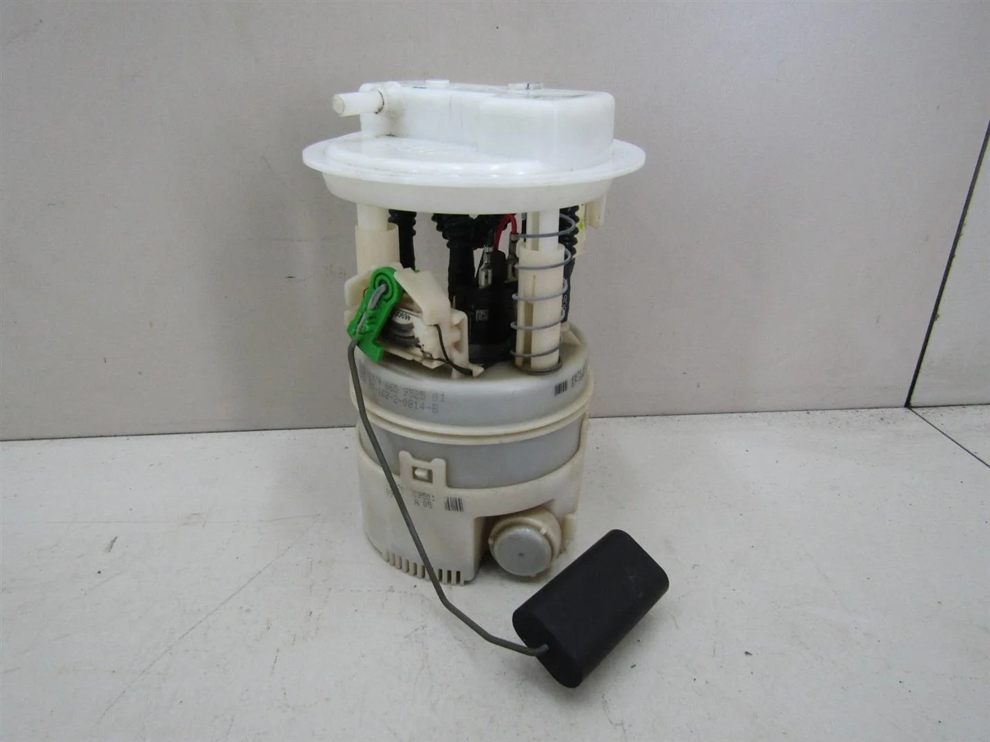 Насос топливный электрический Renault Logan 2005-2014  [6001547604]  1.4 K7J710 в Вологде