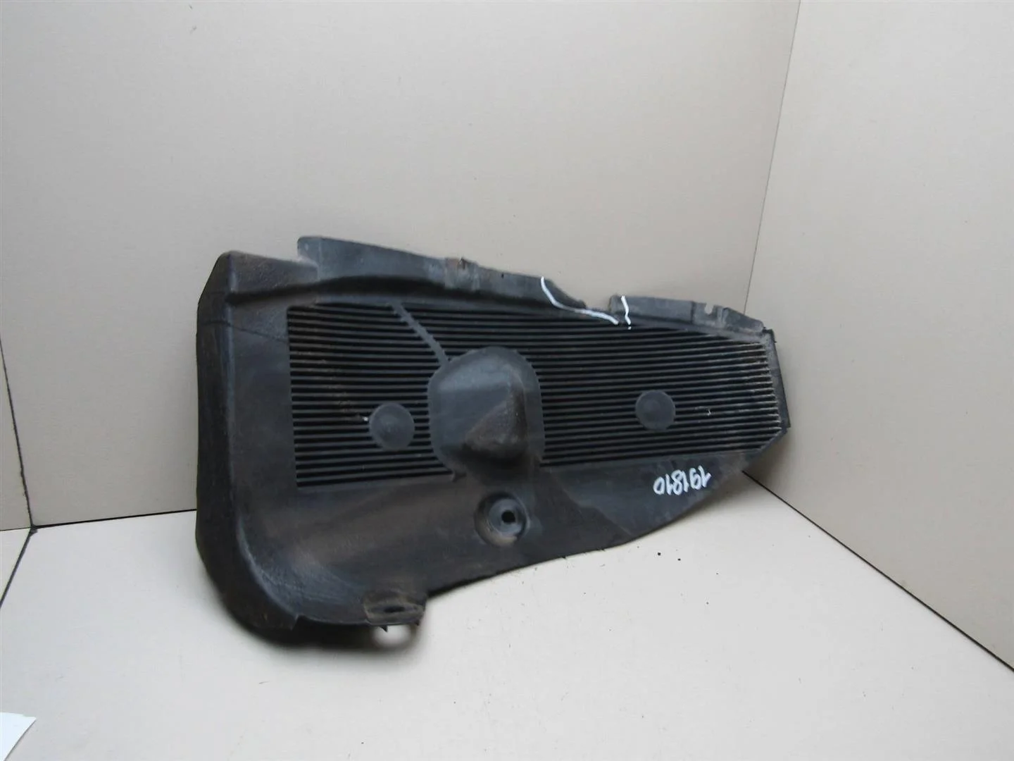 Локер задний левый Hyundai Solaris 2010-2017  [868211R000]  в Вологде