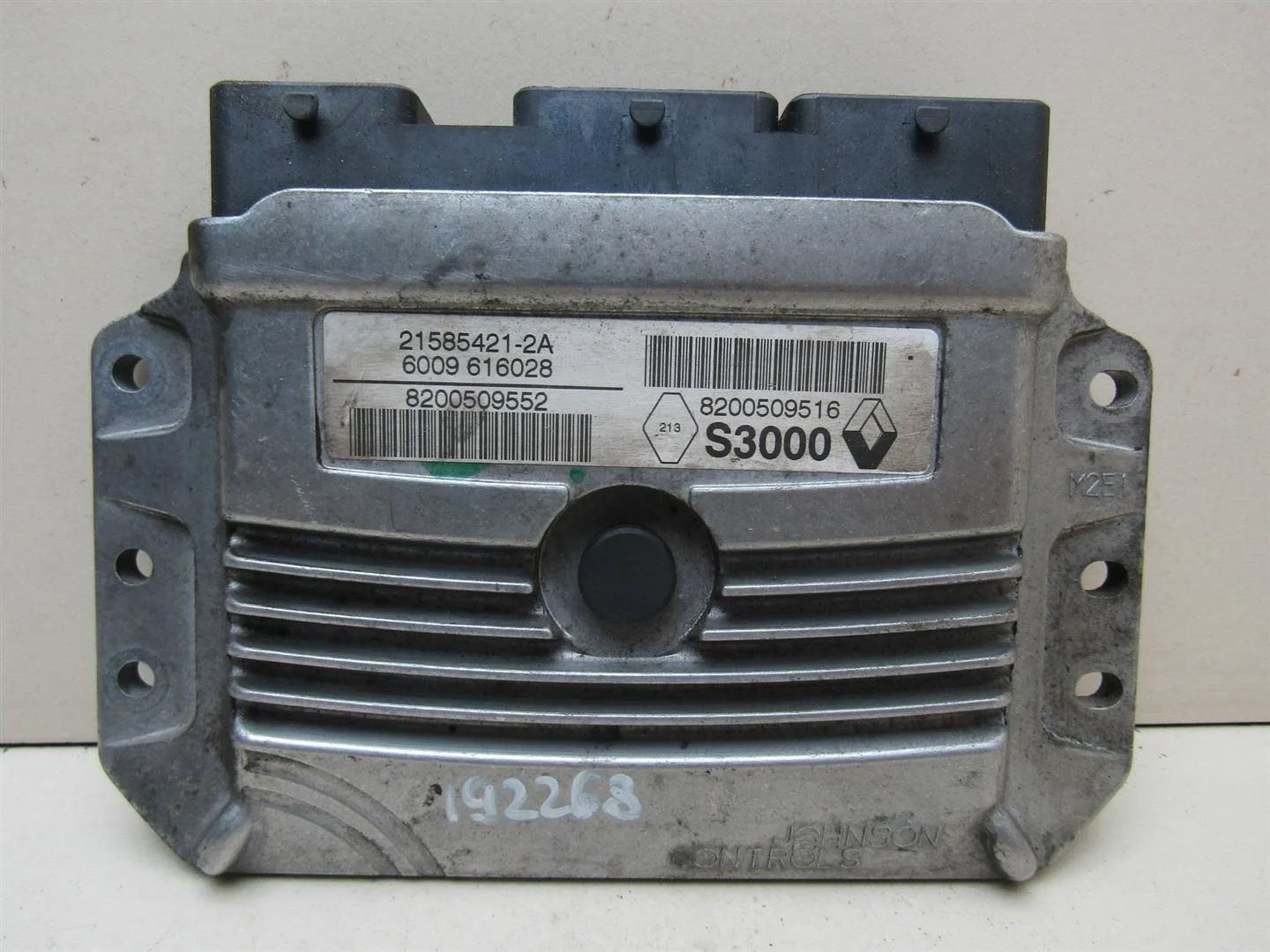 Блок управления двигателем Renault Megane II 2002-2009  [8200785132]  1.6 16V K4M812 в Вологде