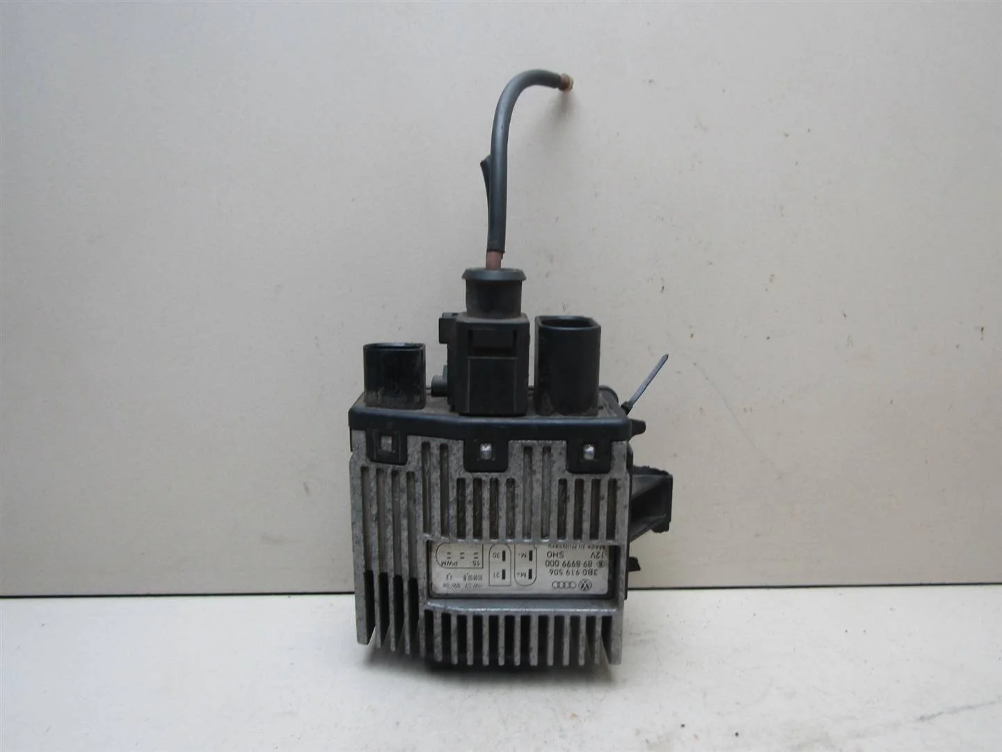 Блок управления вентилятором VW Transporter T5 2003-2015  [3B0919506]  в Вологде