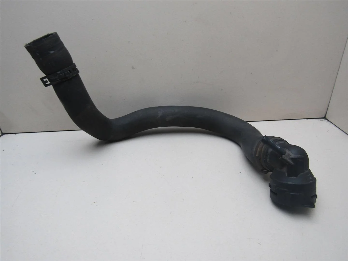 Патрубок радиатора VW Passat (B6) 2005-2010  [3C0122101BE]  в Вологде