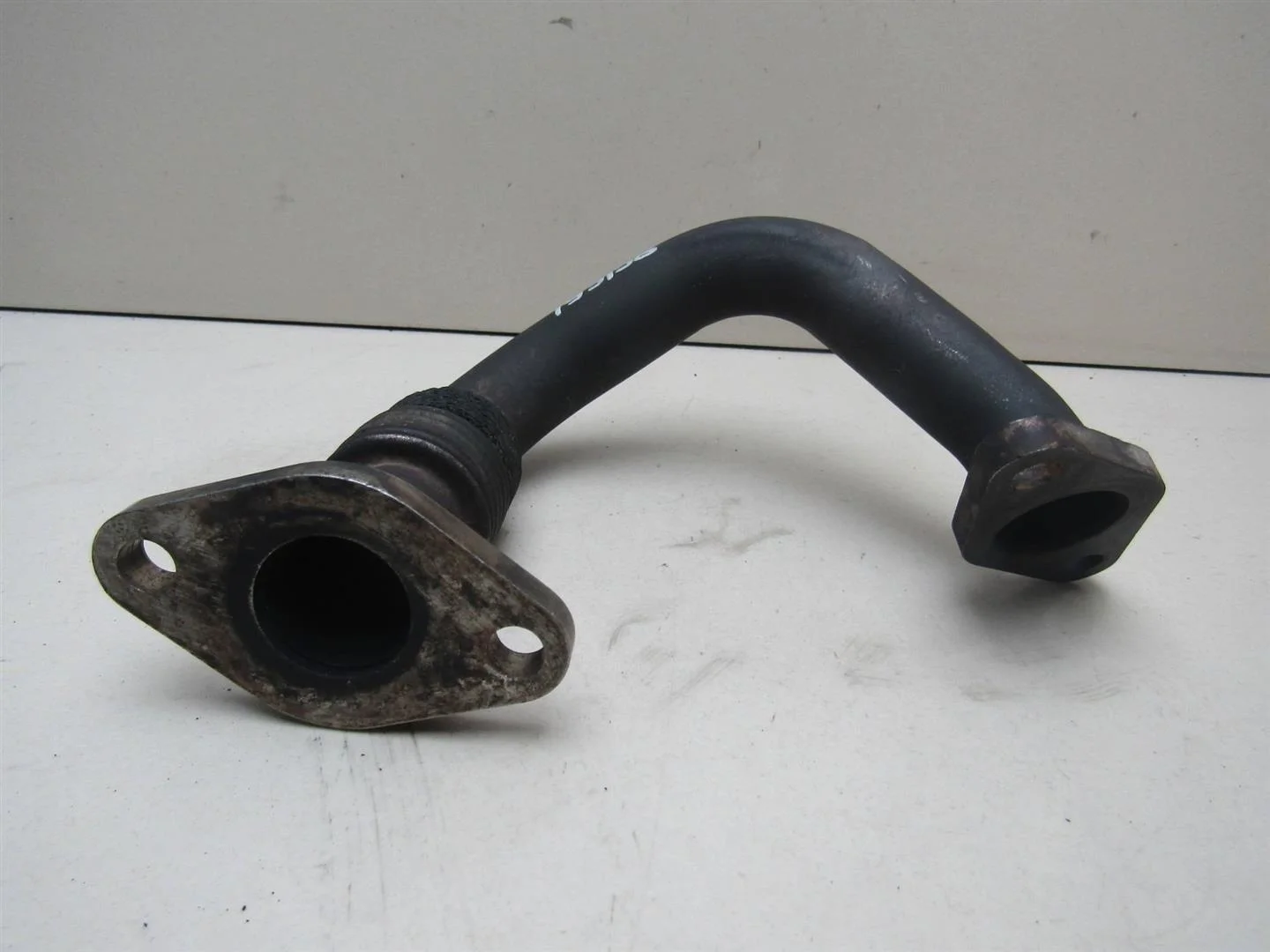 Трубка картерных газов VW Golf Plus 2005-2014  [03G131521R]  2.0 BMP в Вологде