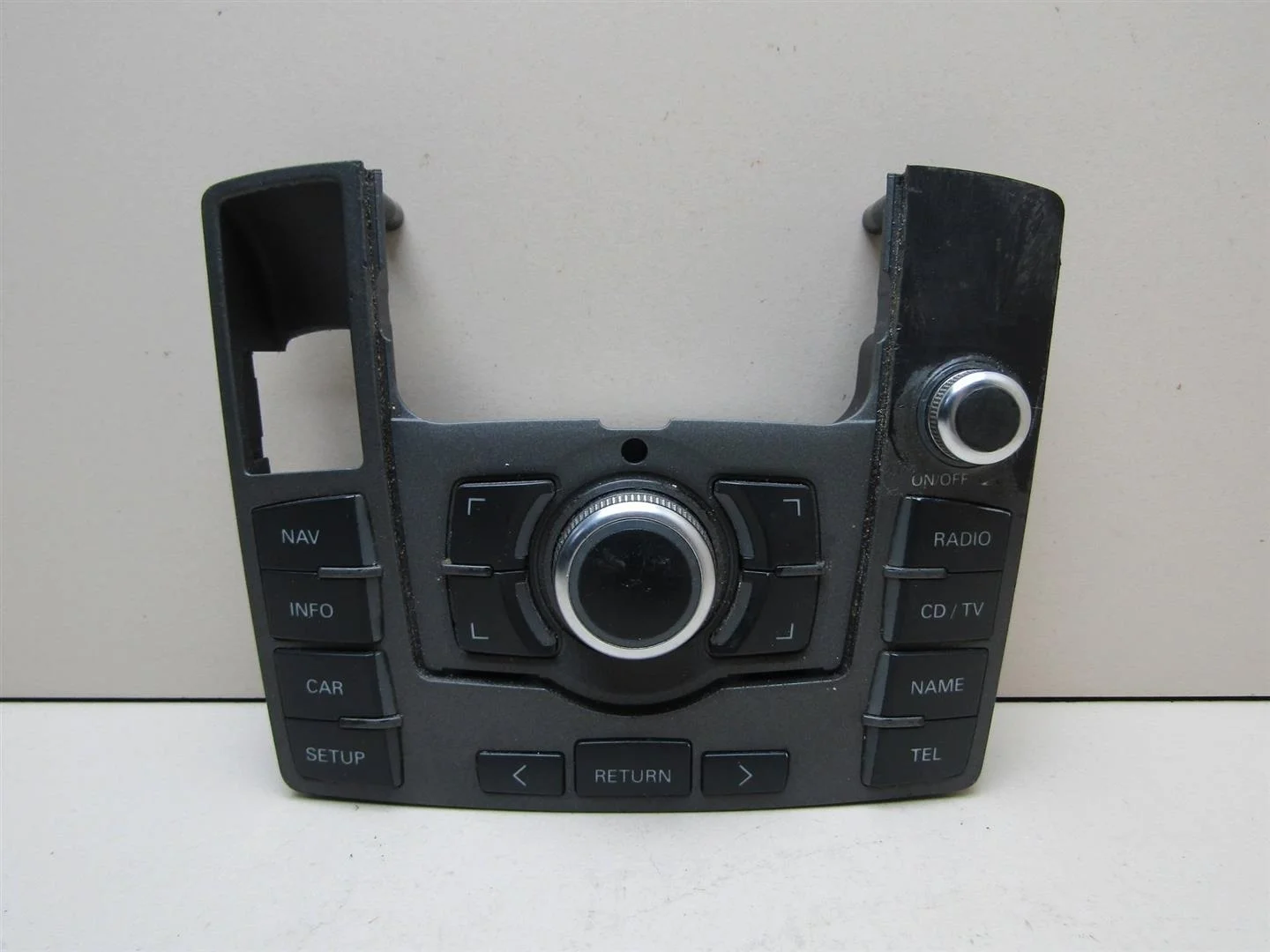 Блок кнопок Audi A6 (C6,4F) 2005-2011  [4F1919610Q]  в Вологде