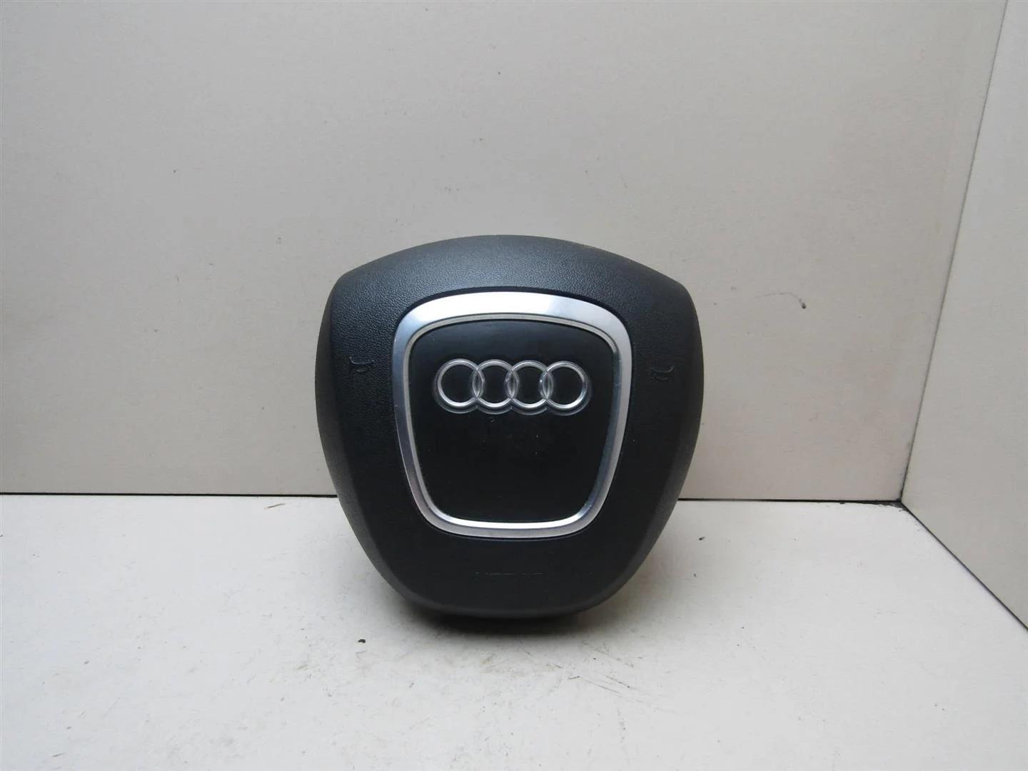 Подушка безопасности в рулевое колесо Audi A6 (C6,4F) 2005-2011  [4F0880201S6PS]  в Вологде