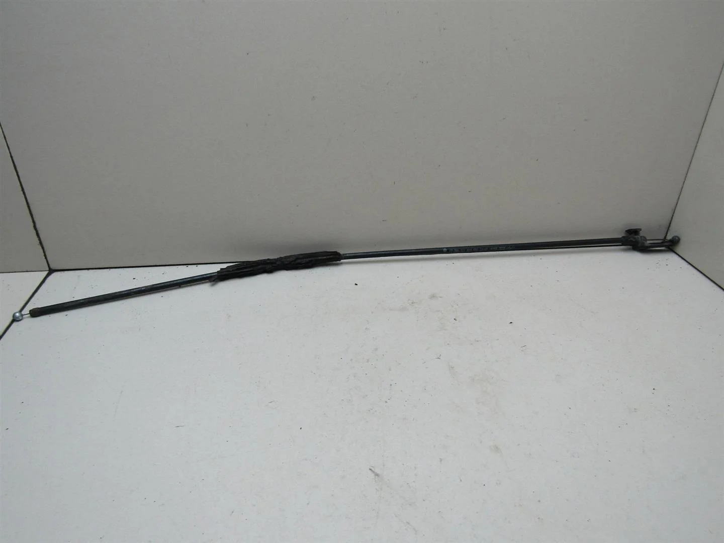 Трос открывания капота VW Passat CC 2008-нв  [3C1823531]  в Вологде