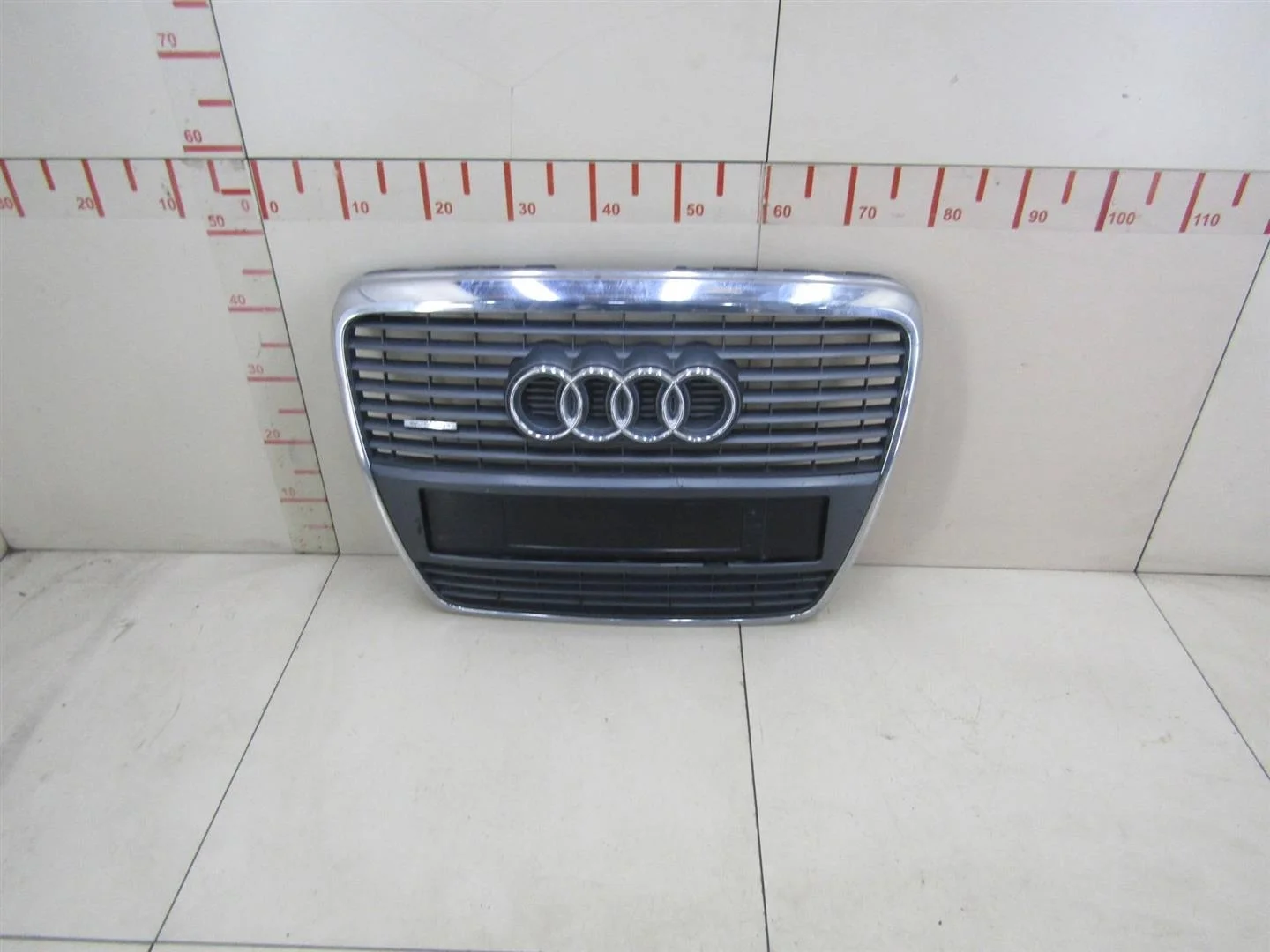 Решетка радиатора Audi A6 (C6,4F) 2005-2011  [4F0853651]  в Вологде