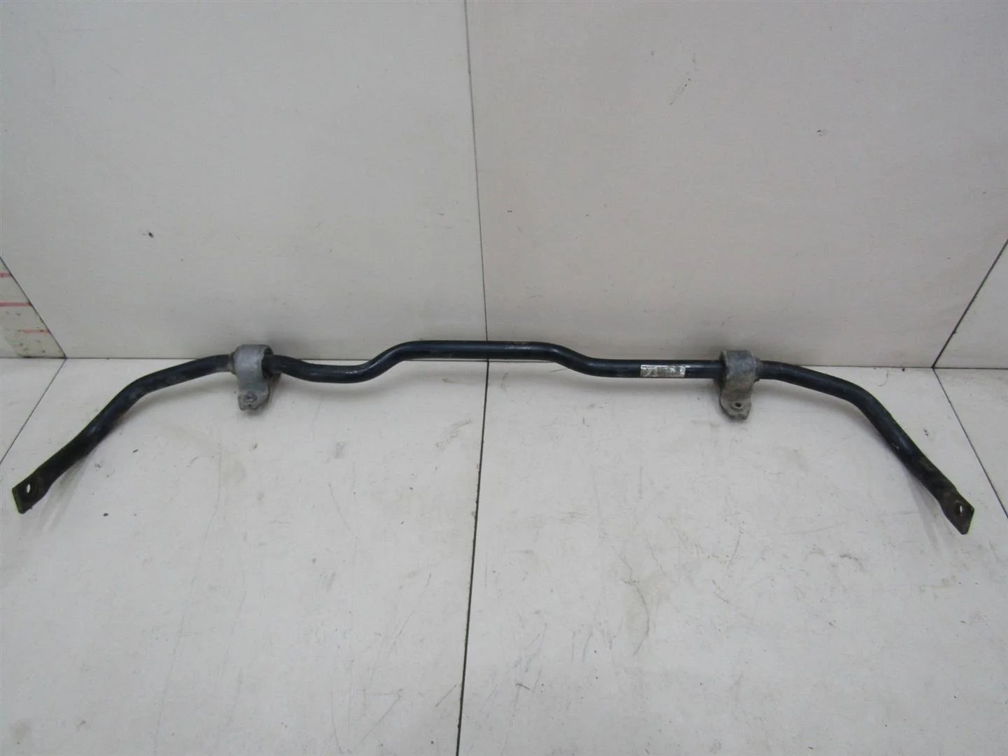 Стабилизатор передний VW Passat (B6) 2005-2010  [3C0411303AC]  в Вологде