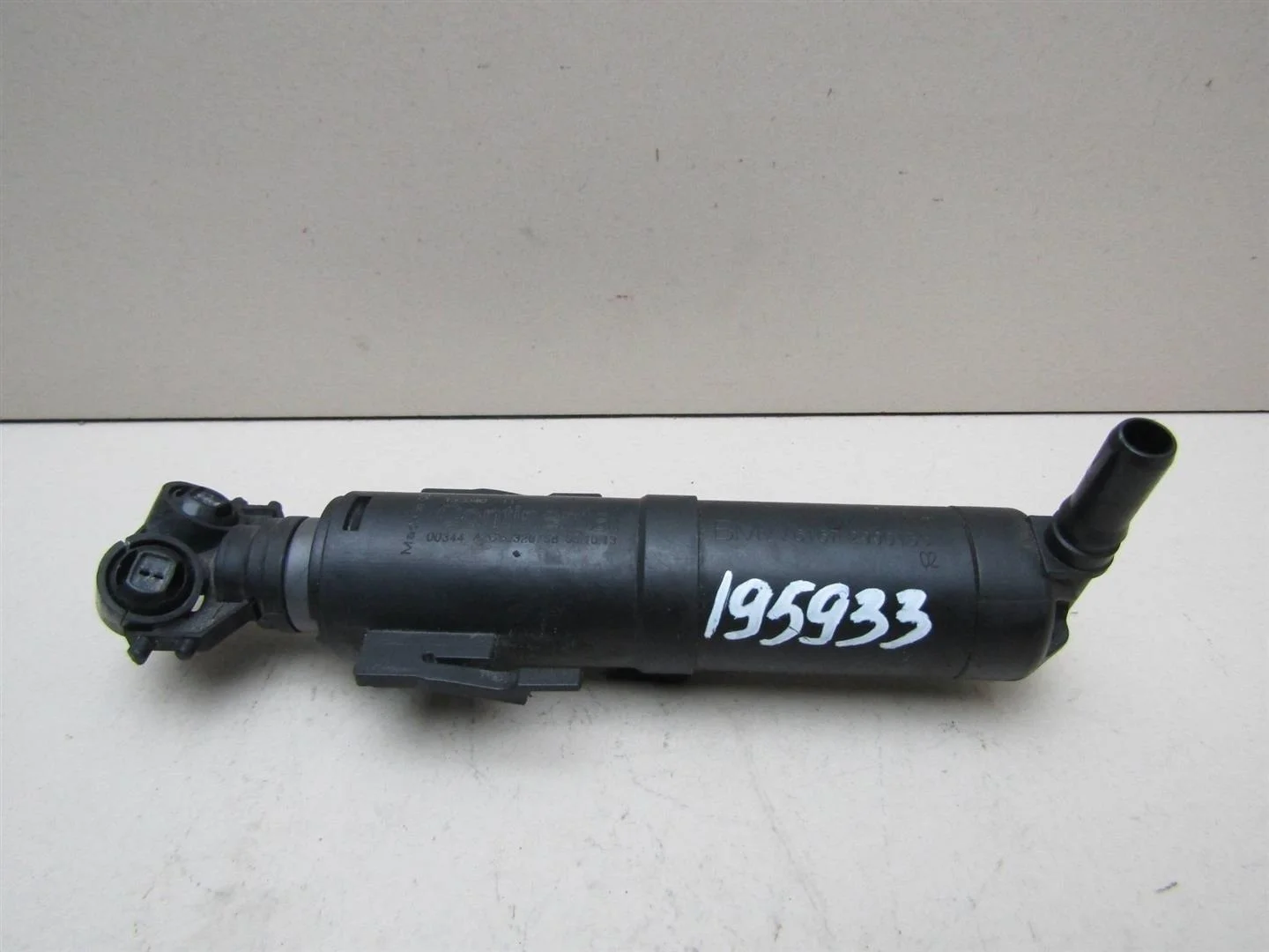 Форсунка омывателя фары BMW X1 E84 2009-2015  [61672990155]  2.0 N46B20BD в Вологде