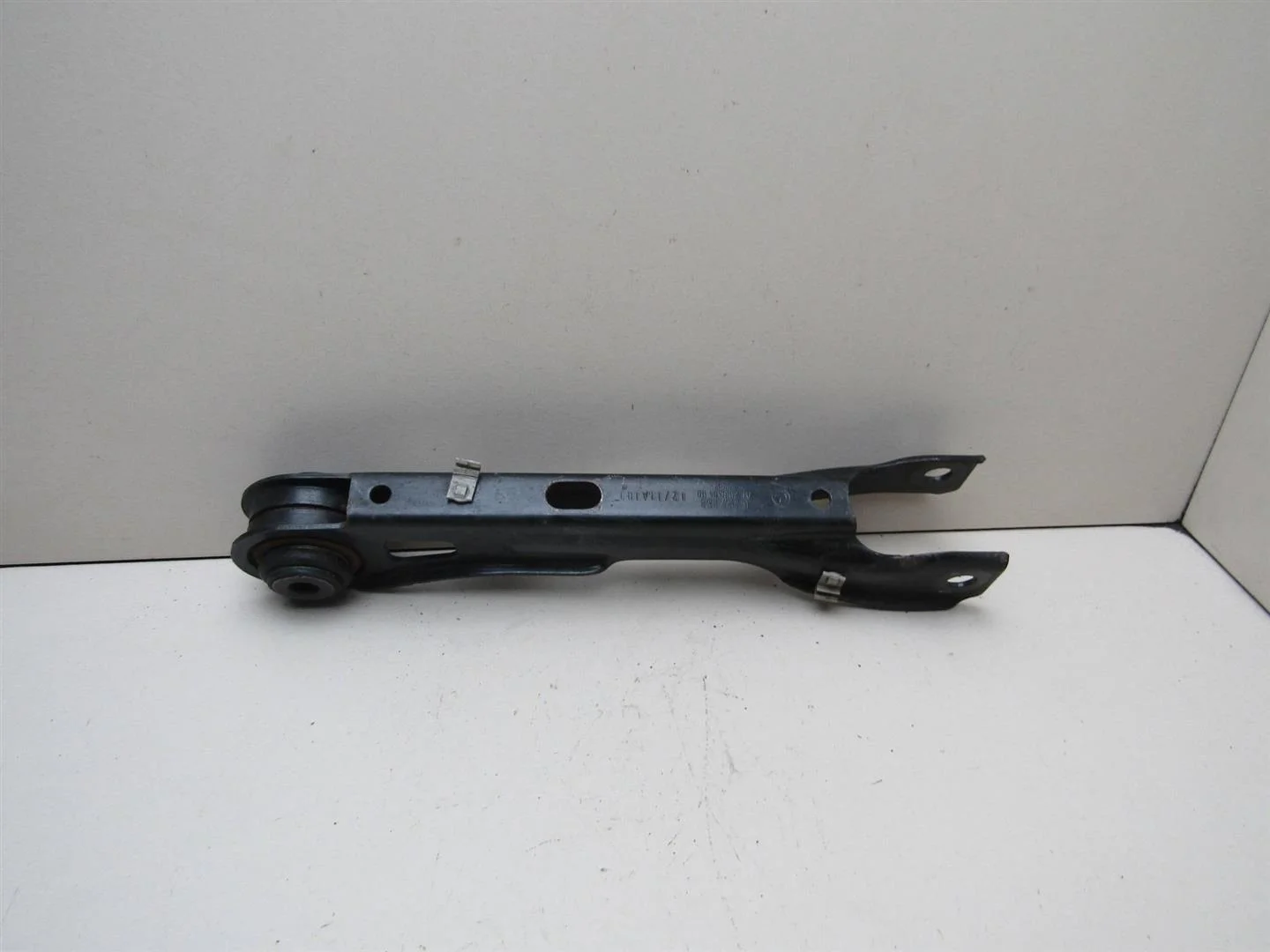 Рычаг задний поперечный BMW X1 E84 2009-2015  [33322409891]  2.0 N46B20BD в Вологде