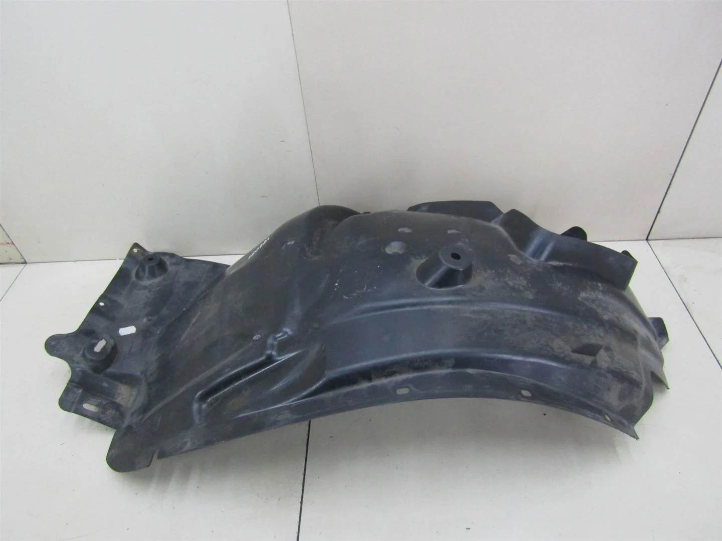 Локер передний правый BMW X1 E84 2009-2015  [51712990090 ]  2.0 N46B20BD в Вологде