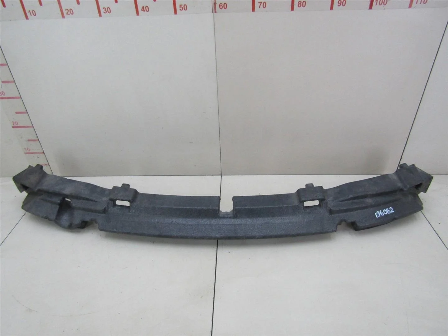 Наполнитель переднего бампера BMW X1 E84 2009-2015  [51112990205]  2.0 N46B20BD в Вологде